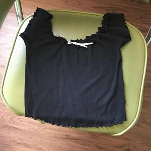 Urban outfitters kimchi blue ruffle top size med